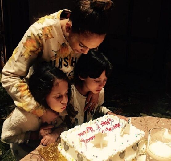 Gémeos de Jennifer Lopez celebram 10 anos