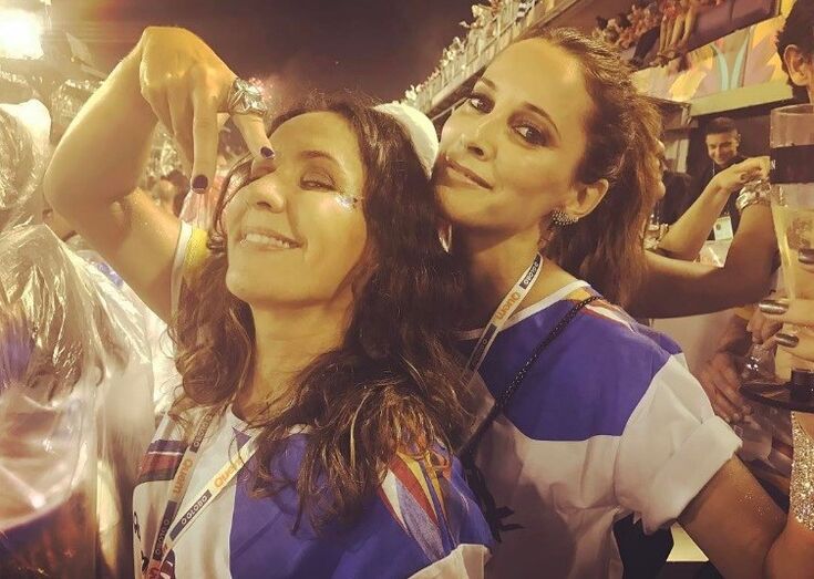 Maria João Bastos vibra no sambódromo