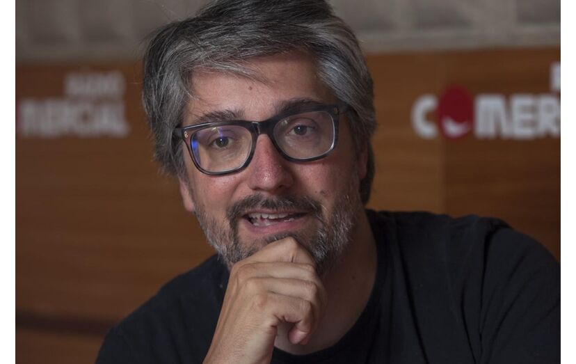 O humorista Nuno Markl foi dos mais ativos na missão de ajudar a cantora em apuros. Ofereceu-se para ajudar com dinheiro, com a organização de um espectáculo e apelou às contribuições monetárias.