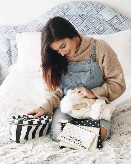 Mia Rose comemora chegada do filho Mateus, em breve, com uma festa 