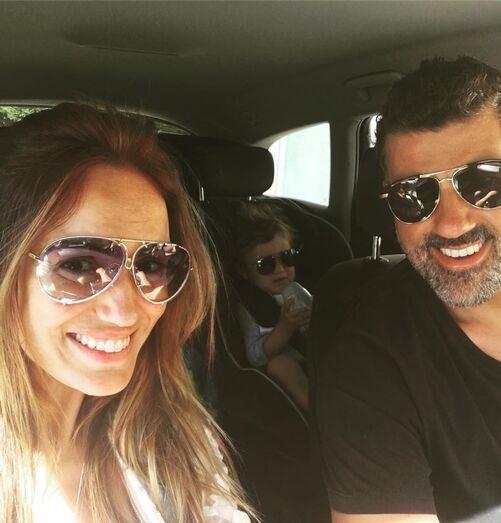 Cada vez mais apaixonada, Liliana Aguiar mostra-se feliz em férias de família