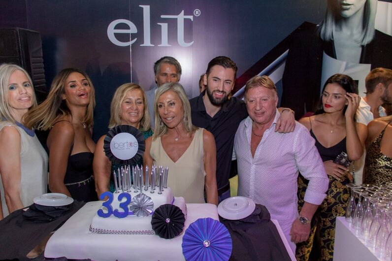 Famosos celebram aniversário do Libertos Club