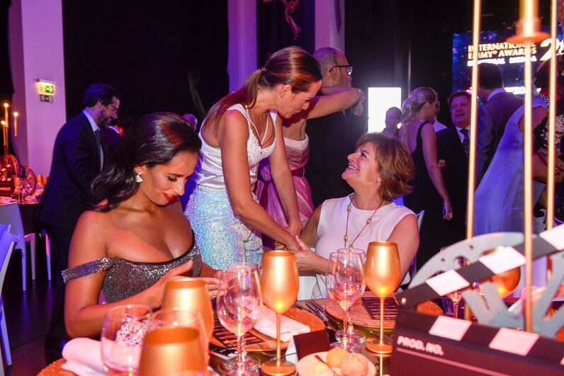 Grande festa. Famosos reúnem-se na noite dos Emmys em Lisboa