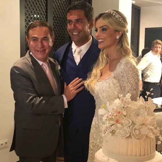 Depois do divóricio com a milionária Athina Oassis, Doda casa-se no Algarve. As primeiras imagens