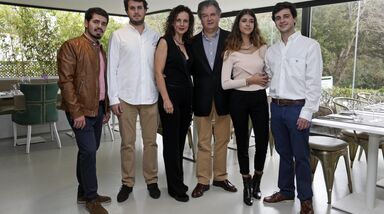 José Maria Tallon reúne amigos e vários famosos em dia especial 