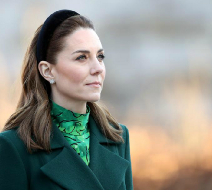 Kate Middleton rouba todos os olhares ao chegar na Irlanda