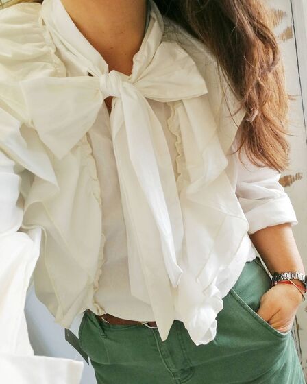 Blusas de estilo romântico, um must have 